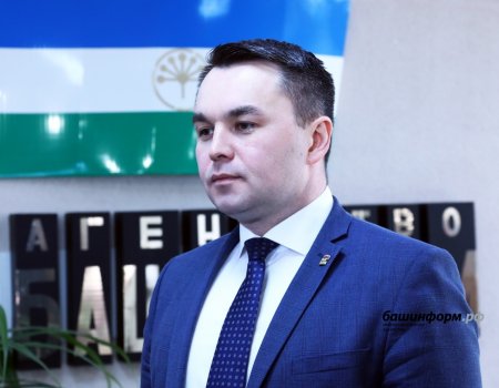 Руслан Насретдинов предложил задуматься однопартийцам Кутлугужина о смене лидера