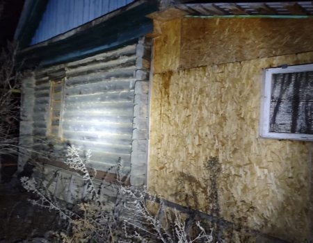 Житель Башкирии получил страшные ожоги рук при пожаре в частном доме