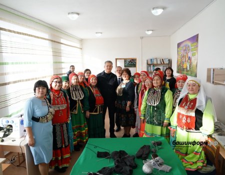Глава Башкирии поблагодарил жителей деревни Туркменево за помощь бойцам СВО