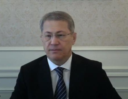 Оперативное совещание правительства Башкирии проходит в онлайн-режиме