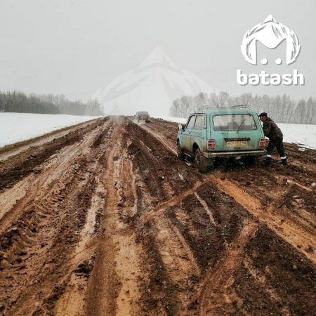 Размыло дороги: триста человек оказались отрезаны от города в Башкирии