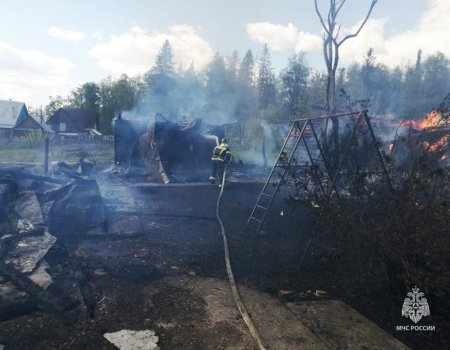 Житель Башкирии получил ожоги при пожаре в частном доме