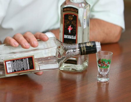 В минздраве Башкирии напомнили, чем опасен алкоголь в жару