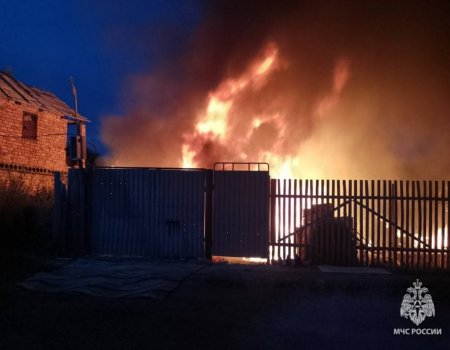 В одном из СНТ Башкирии дотла сгорел дом, есть пострадавший